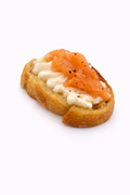 Tartine au saumon fumé & fromage frais